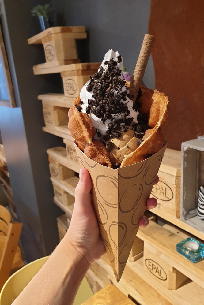 cupsn cones